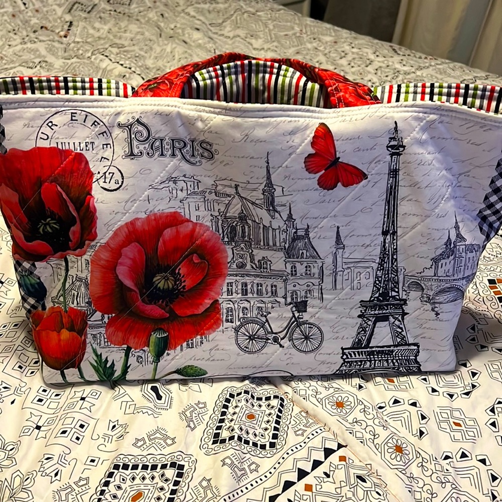 Quilted womens tote